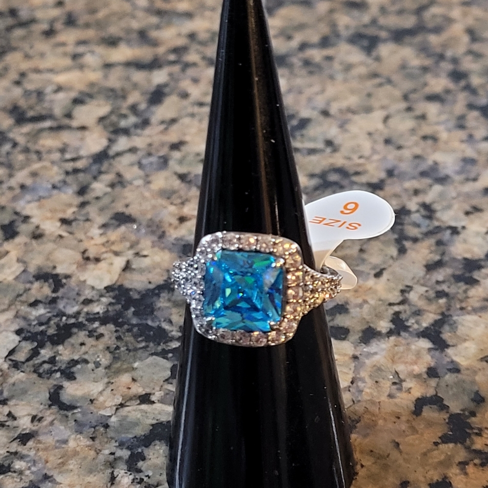 Bomb Party RBP6657 “Sparkling with Love” Aqua Blue Cubic Zirconia Sz 6
